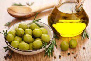 R-123822058-olio-olive